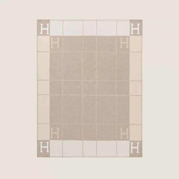 Hermes Avalon III Blanket in Coco / Camomille - Picture 4 of 14